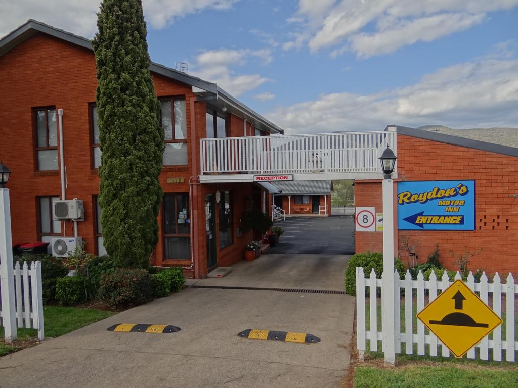 Roydons Motor Inn Tamworth Dış mekan fotoğraf